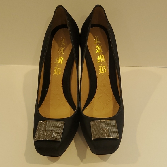 Super Hot L.A.M.B Heels - Picture 3 of 11